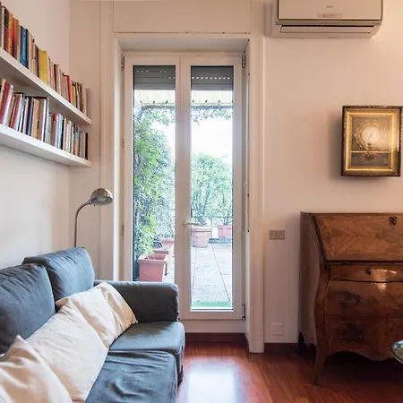 Terrace Garden View Near Metro Stop * Milan